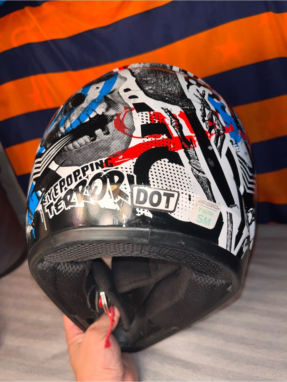 O’Neal Series 2 Helmet Motocross DOT youth Size small all over print - Picture 5 of 7